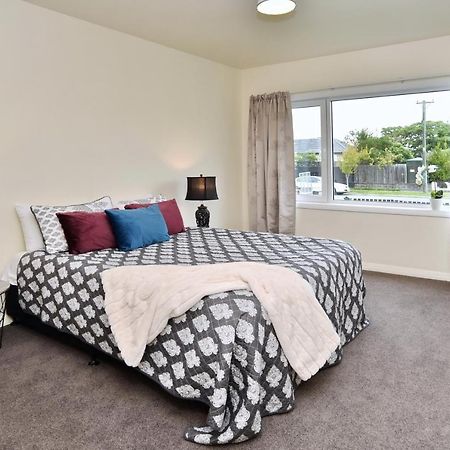 Weston Villa - Christchurch Holiday Homes Esterno foto